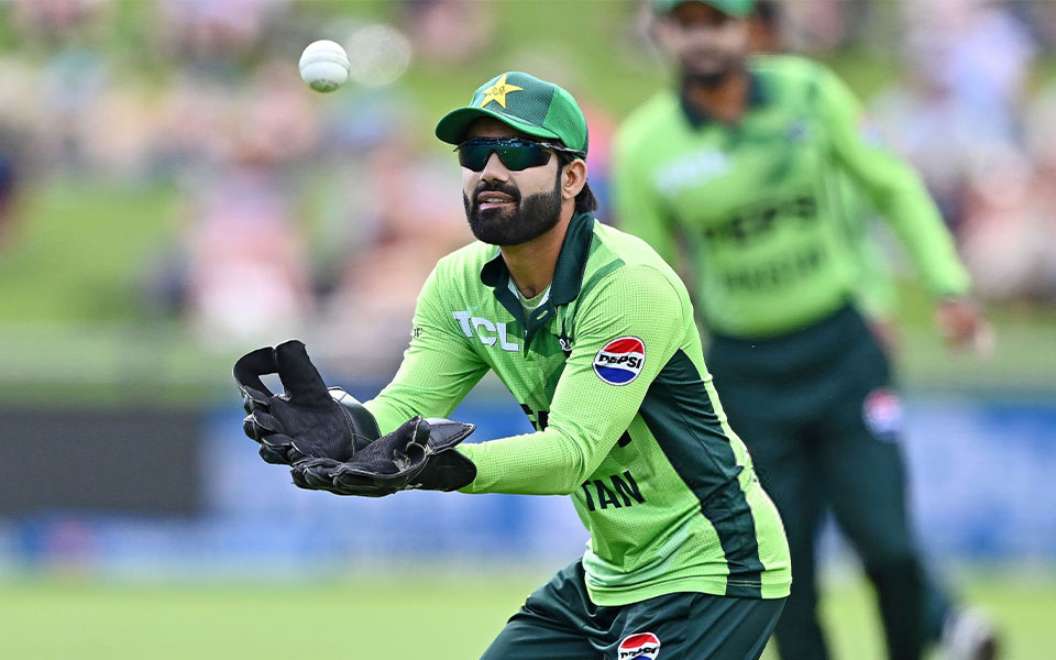 Rizwan Refuses PCB Contract, Demands Captaincy Respect Back!