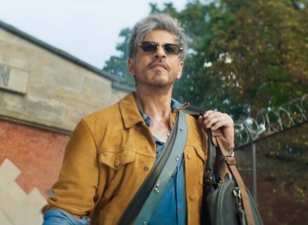 Shah Rukh Khan’s King Look: Channeling Brad Pitt? Siddharth Reacts