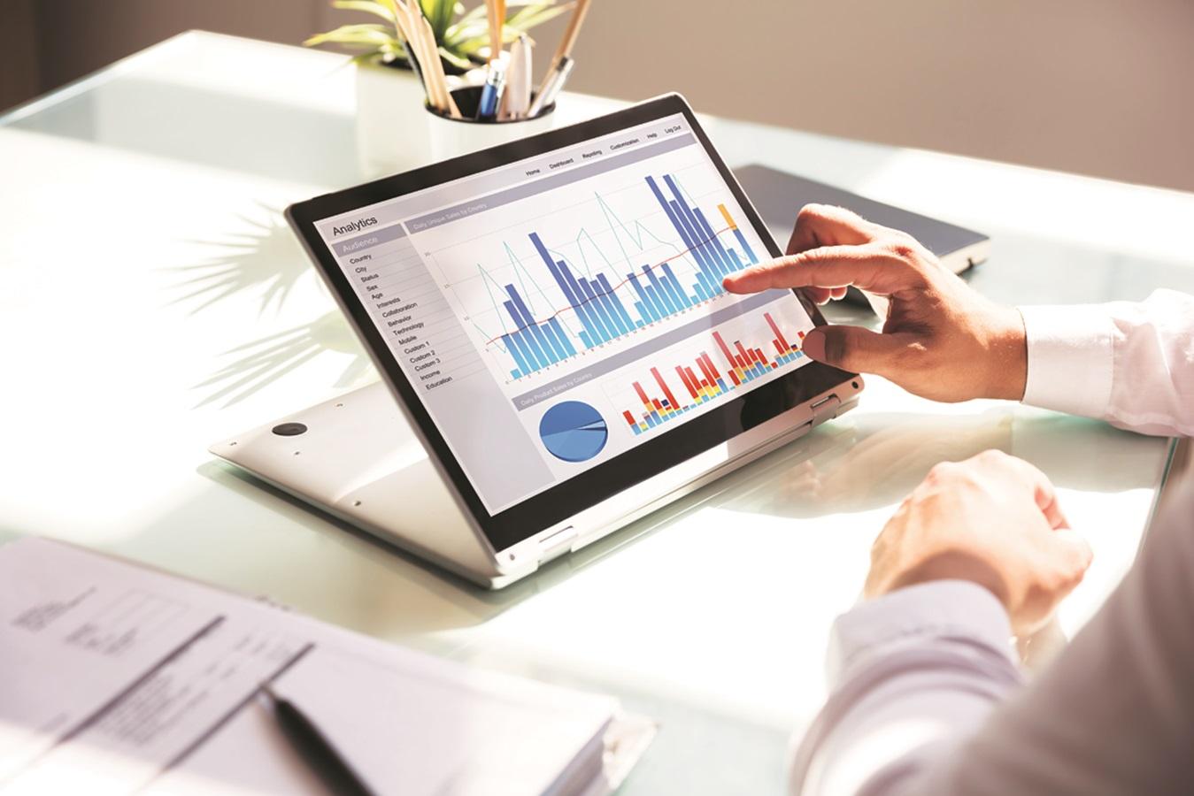 HDFC Corporate Bond Fund: Paisa Lagao, Masti Karo, Bhai!