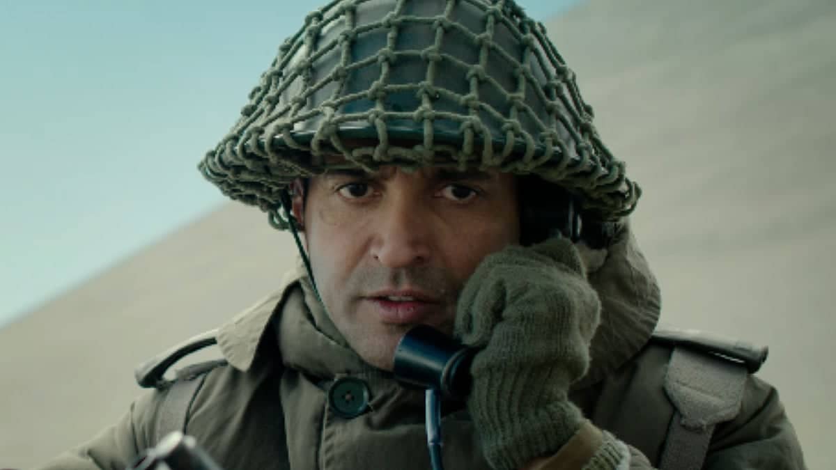 120 Bahadur: Farhan Akhtar's Major Shaitan Singh Bhati Shines