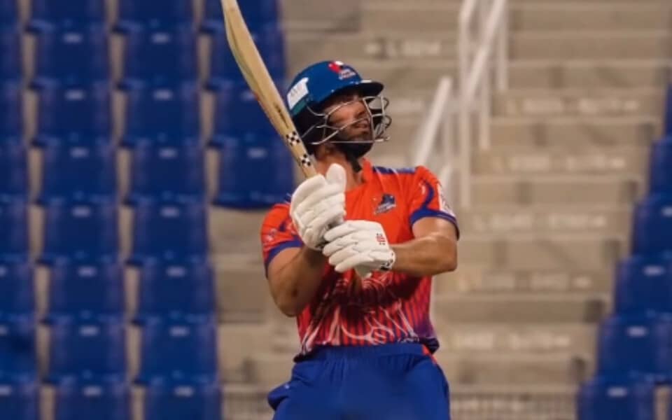 Ben Cutting ka helicopter shot ne Abu Dhabi T10 mein dhamaka kiya