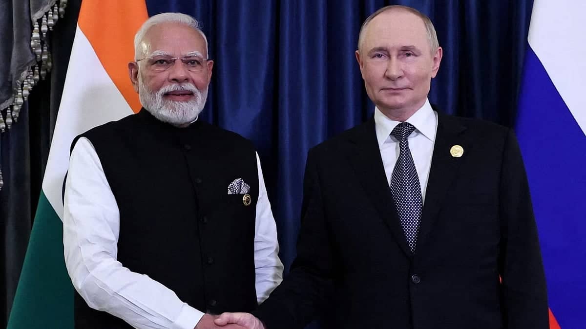 Putin's Bollywood Love: 24/7 Channel, Huge Dinner Plans!