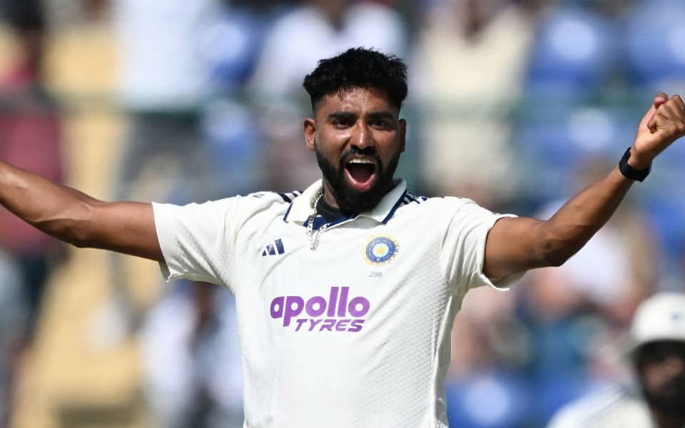 Chopra ka Siraj selection pe epic rant: Kya yeh red-ball hi hai?