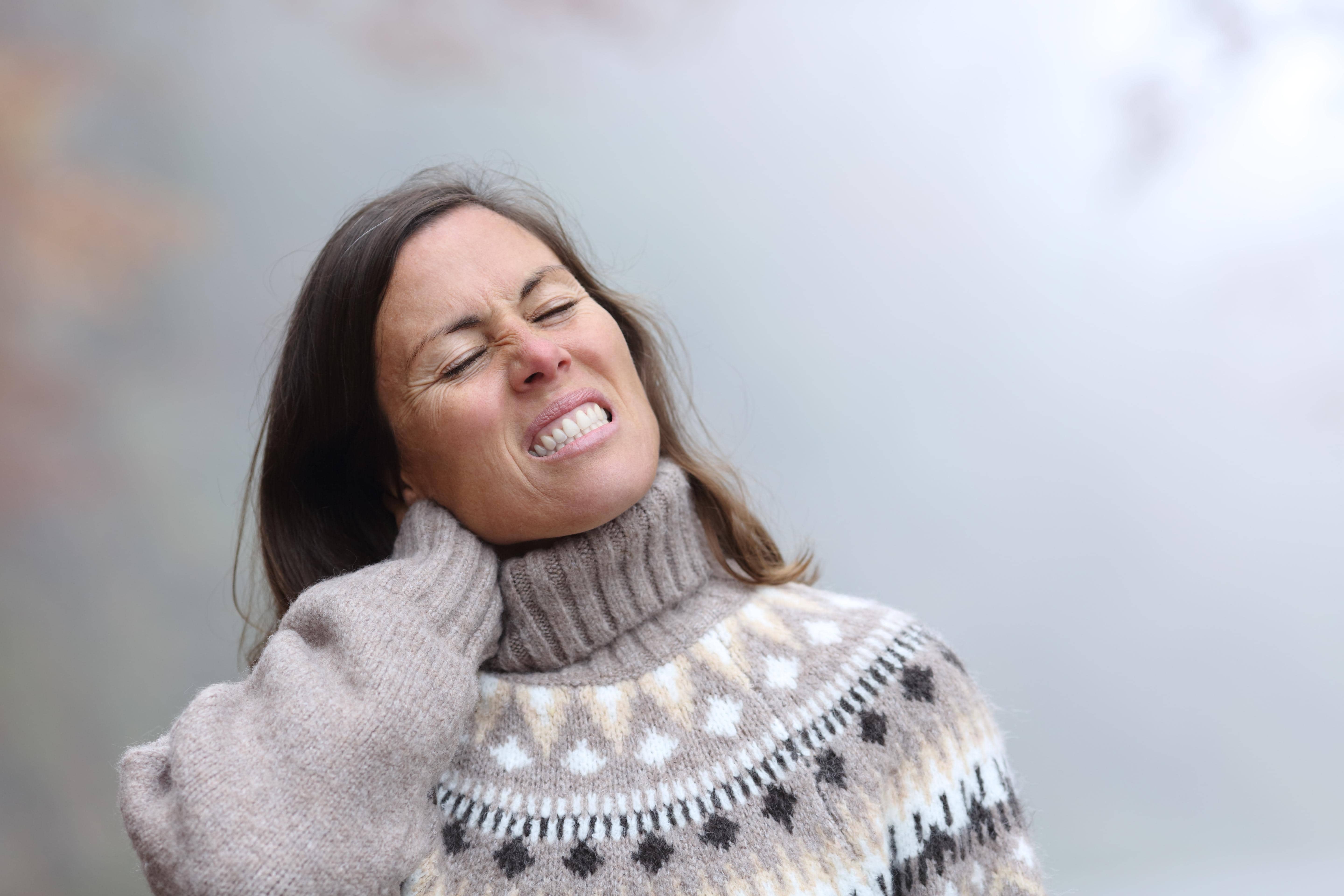 Winter Woes: Neck and Back Pain Alert for Everyone!