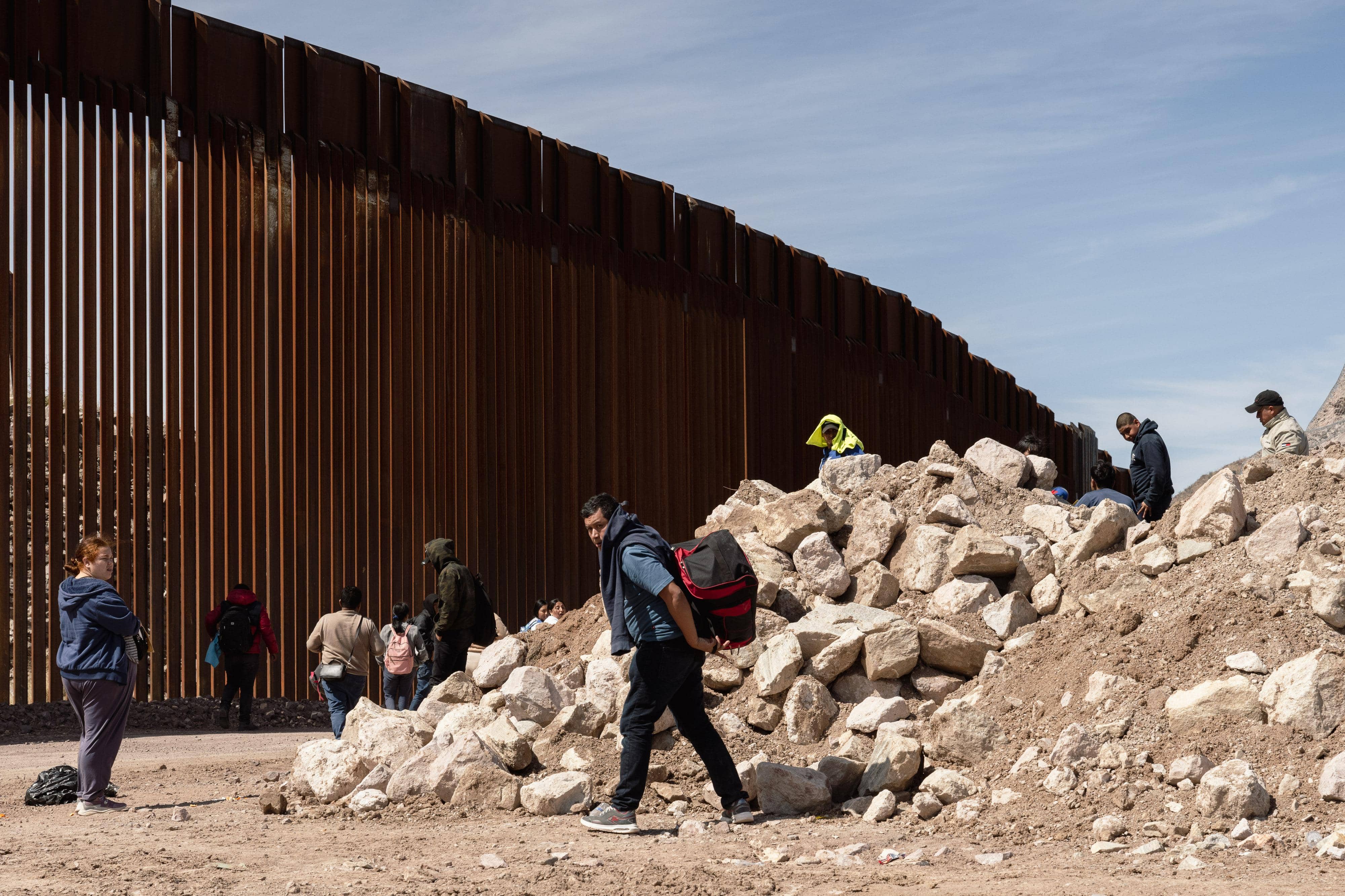 Refugee Health: Gut Ki Kahani Aur Muskil Raaste