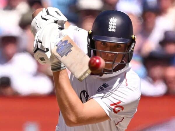 Jacob Bethell's MCG Magic: RCB Vibes Lead to Victory