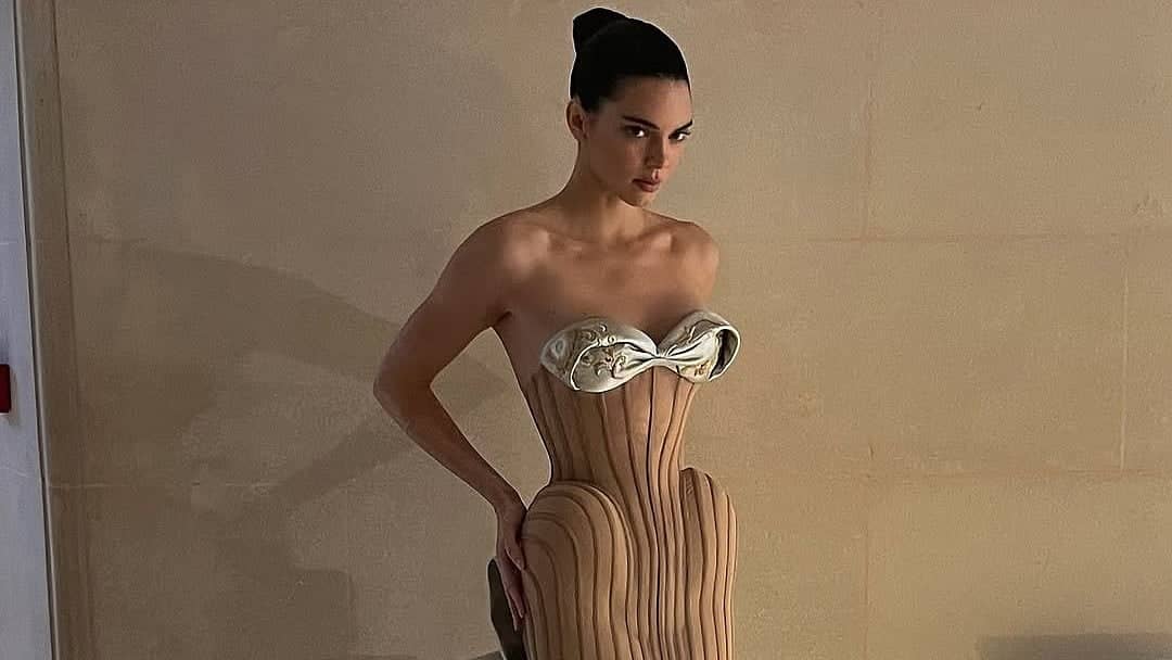 Kendall Jenner Ki Khaas Baat: Kya Woh Hai Lesbiyan?