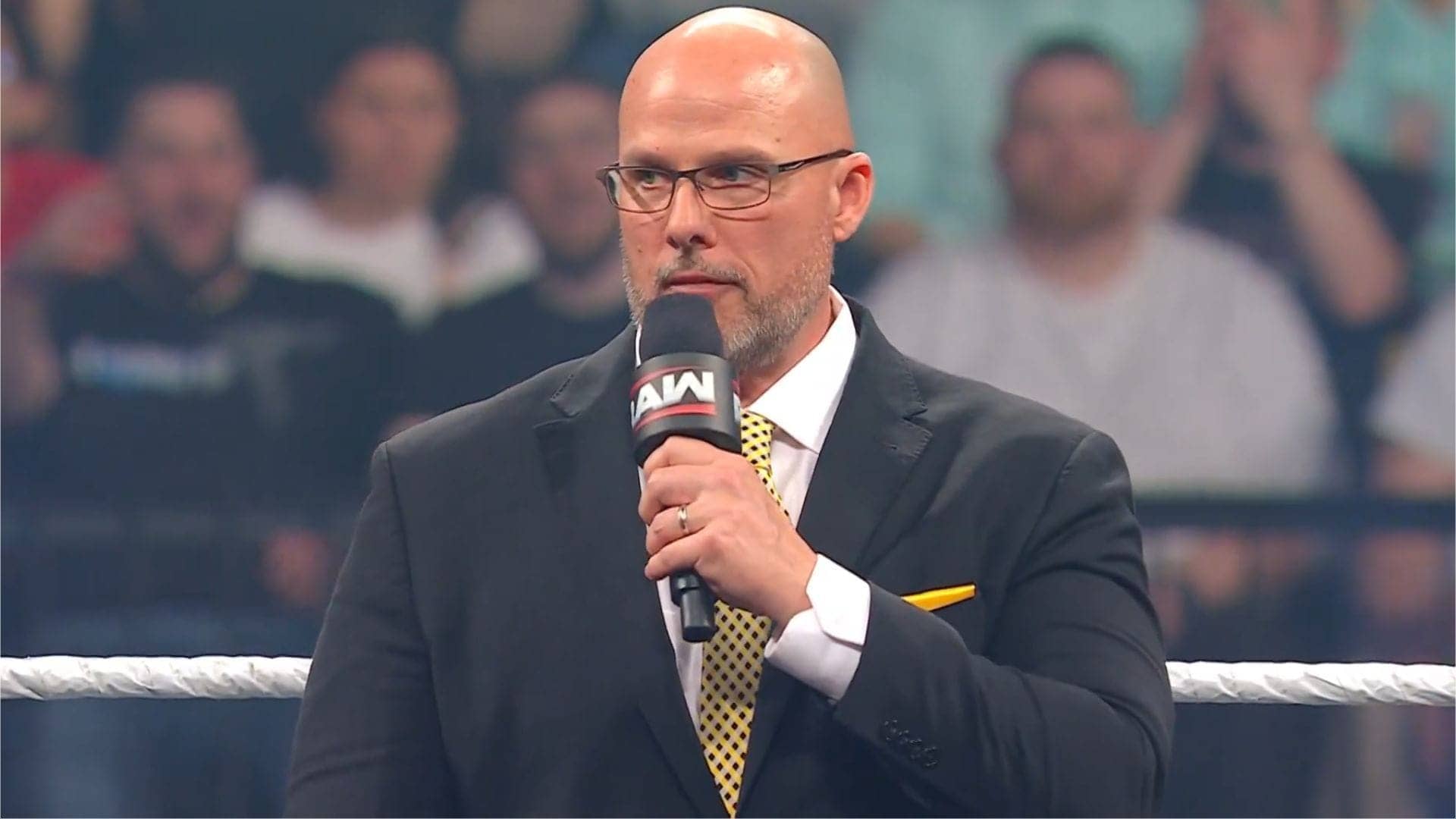 WWE RAW: Adam Pearce Da Dhamaka Announcement Te Shuruaat