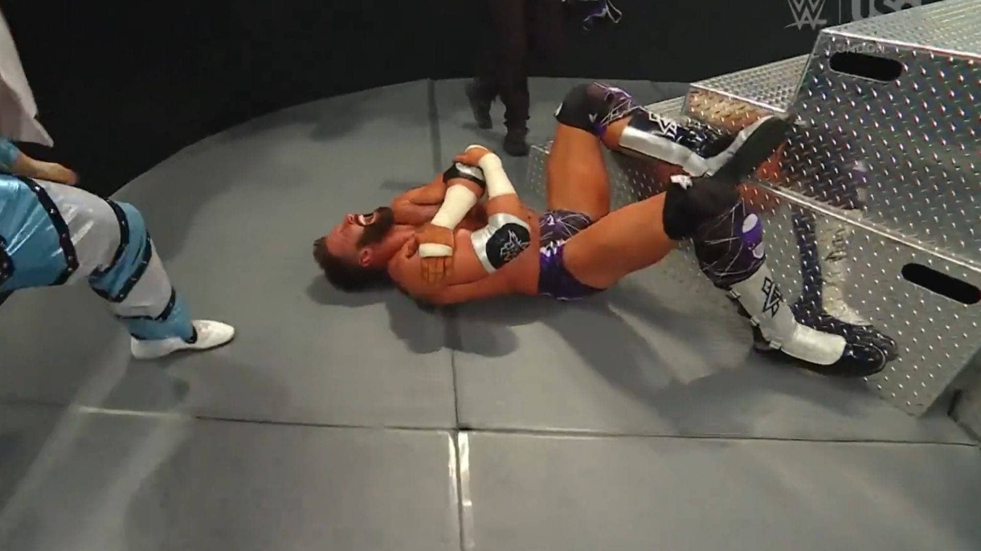 WWE SmackDown: Cardona Falls, Fatu Challenges Rhodes in Style