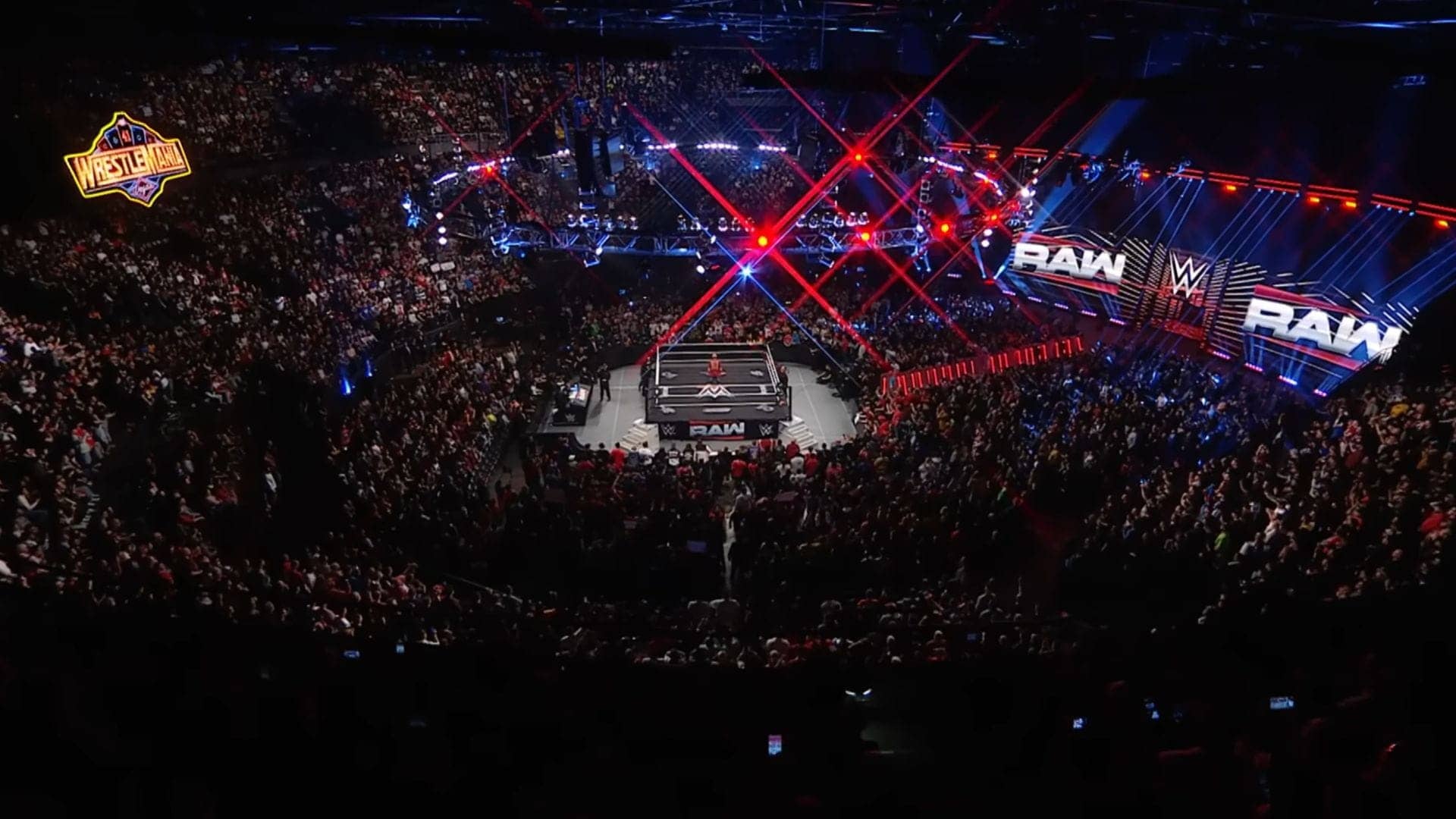 Tonga Loa Tells Fan to Keep It Quiet During WWE Show