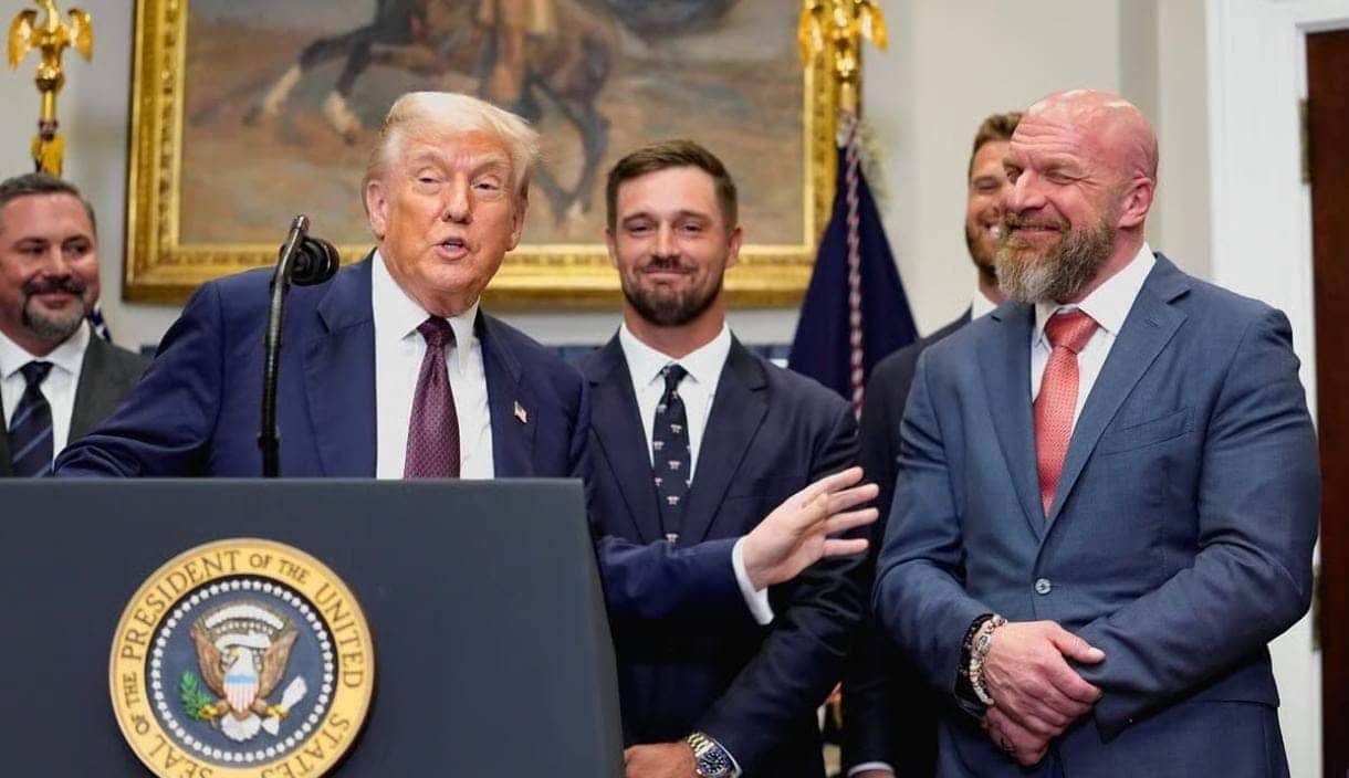 Triple H ne Trump ke khane par diya zabardast support!