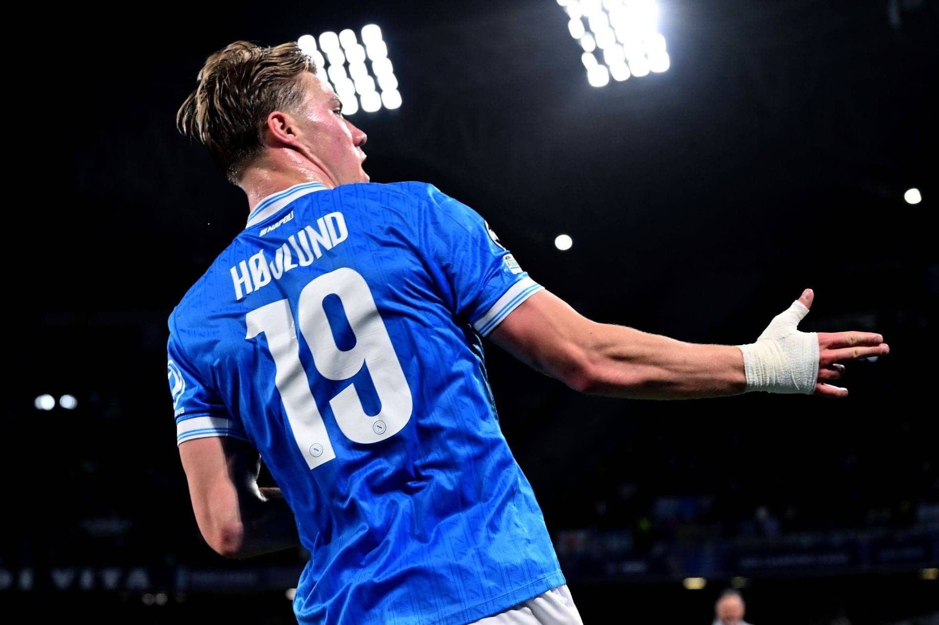 Teddy Sheringham Demands Rasmus Hojlund Back at United, Folks!