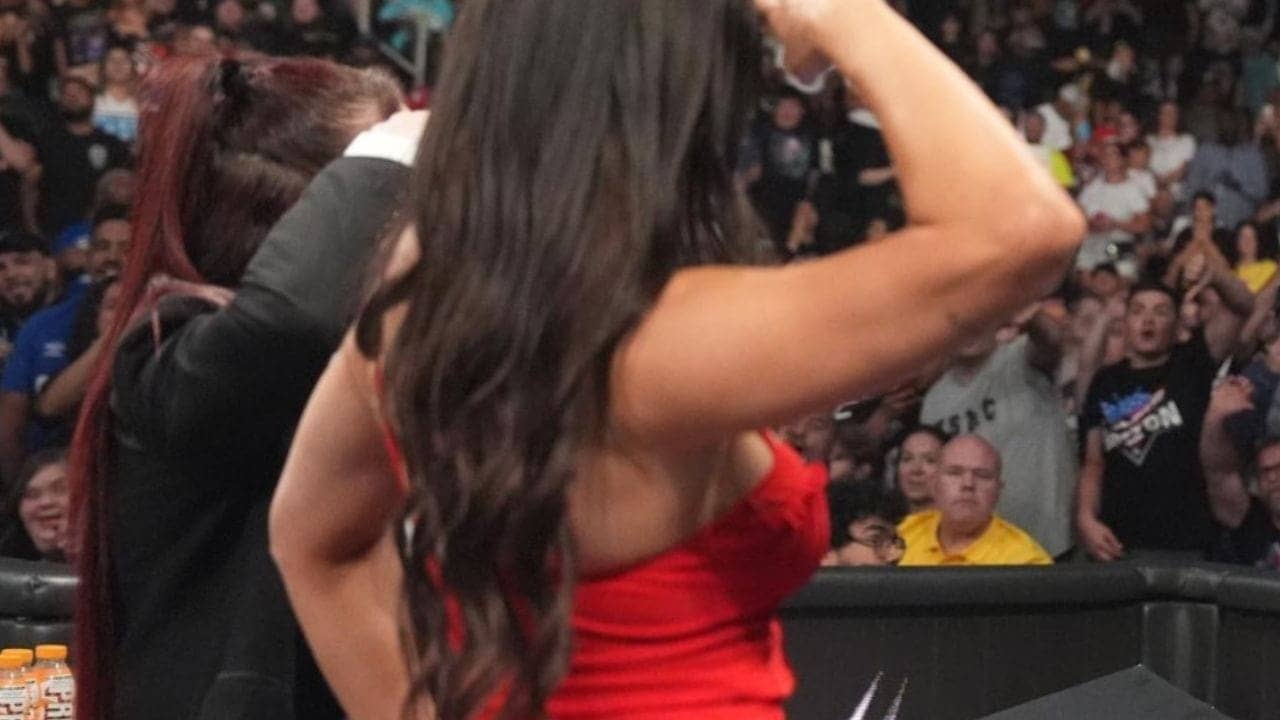 Vince Russo champions Chelsea Green, takes a shot at Hayes