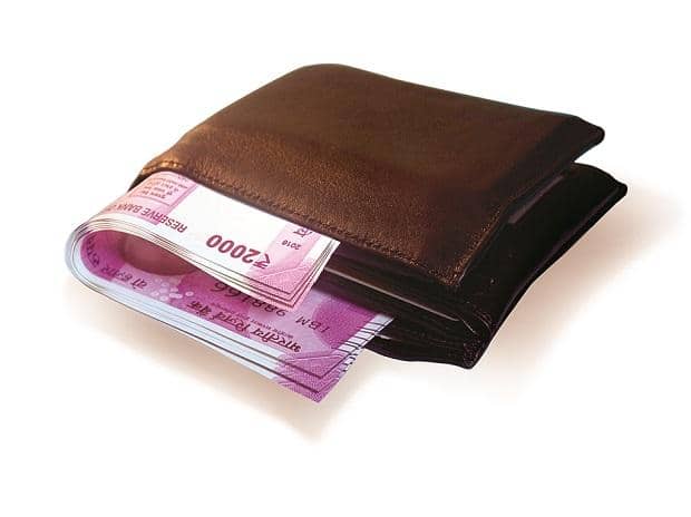 Warning: WhatsApp Scam Aiming for Your Salary Secrets!