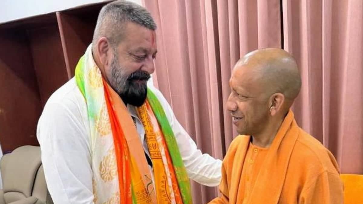 Sanjay Dutt Aur CM Yogi Ki Dosti: Ped Lagao, Paani Bachao!