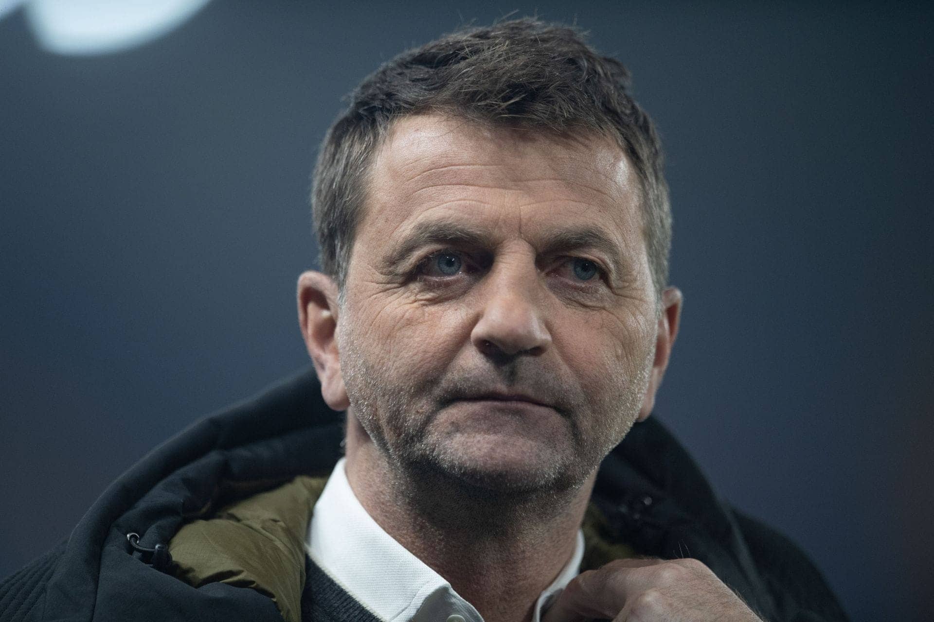 Tim Sherwood's Smooth Apology to Manchester United's Sesko