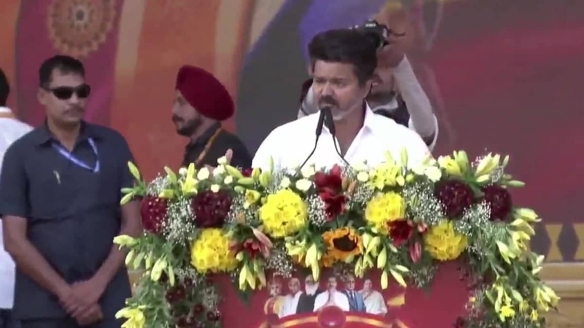 Vijay Grilled by CBI Over Karur Stampede – What A Show!