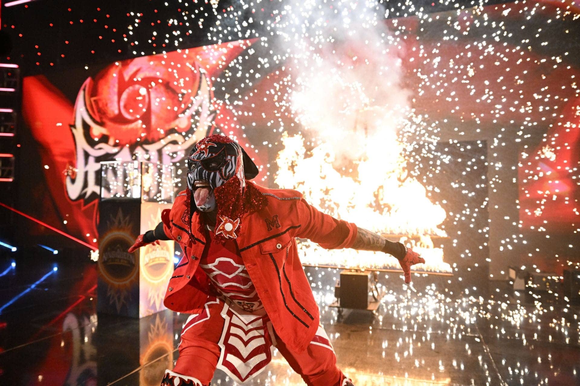 Penta's Title on the Line: Will Ludwig Kaiser Interfere?