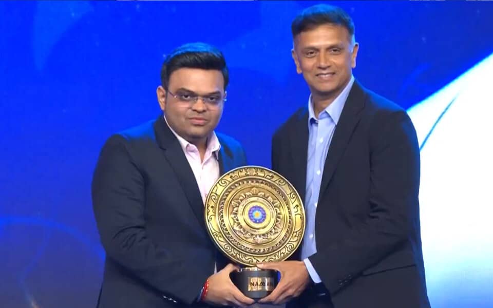 Rahul Dravid ka *Lifetime Achievement Award* - Ek *Shayari* ki Tarah!