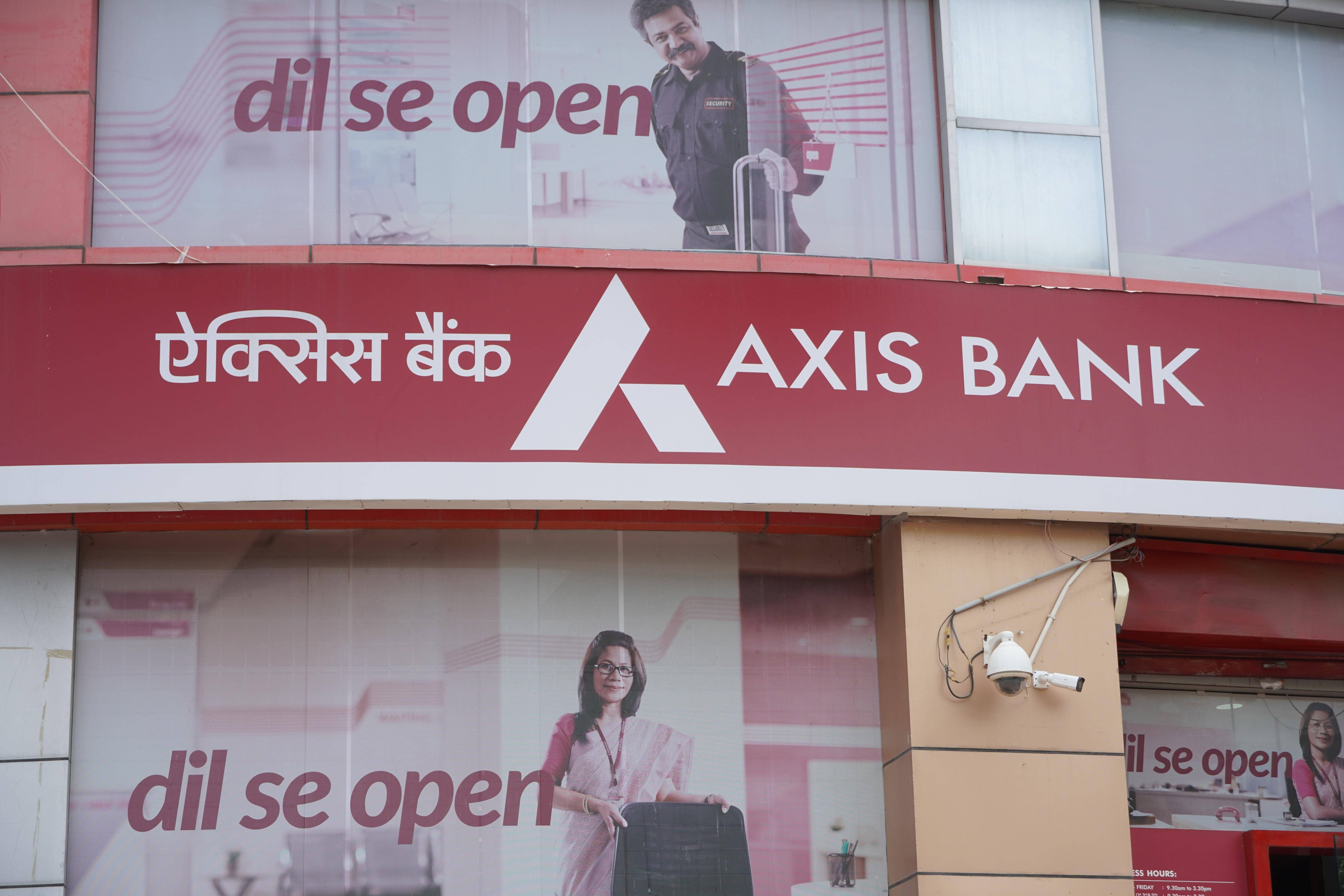 Axis Bank Unleashes ₹1,500 Crore Power on Axis Finance
