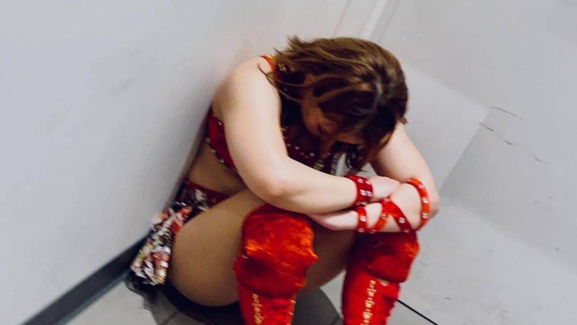 Sareee's WWE Journey: From High School Girl to Champion!