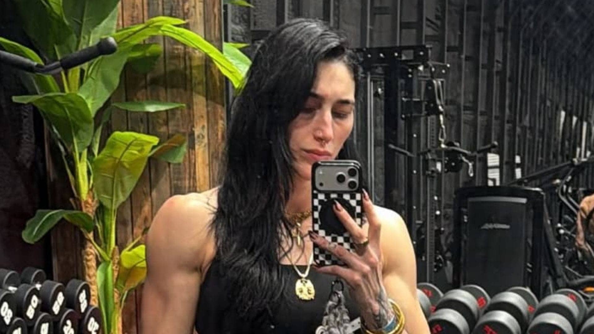 Giulia Stomps Rhea Ripley: A Wild Show of Respect