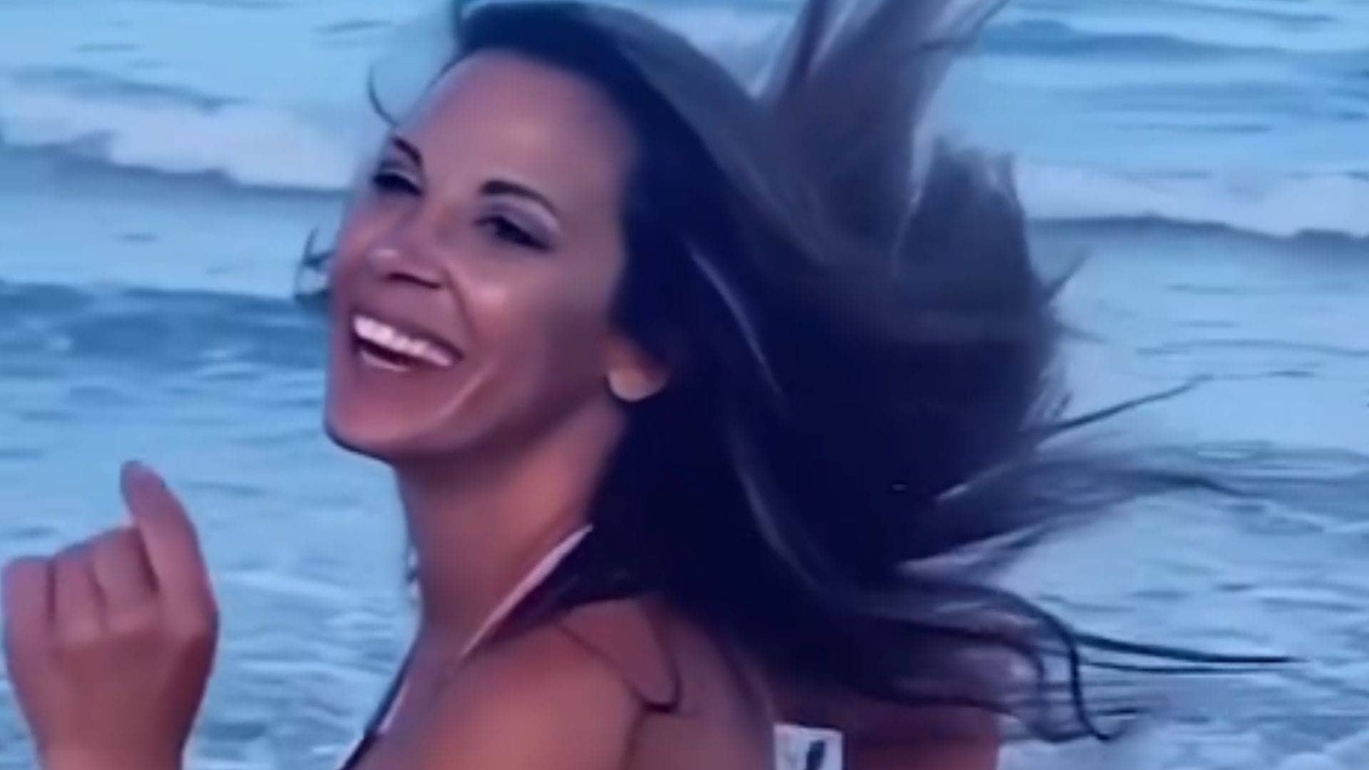 Mickie James: Baywatch Dreams and Wrestling Legacy Unfold!