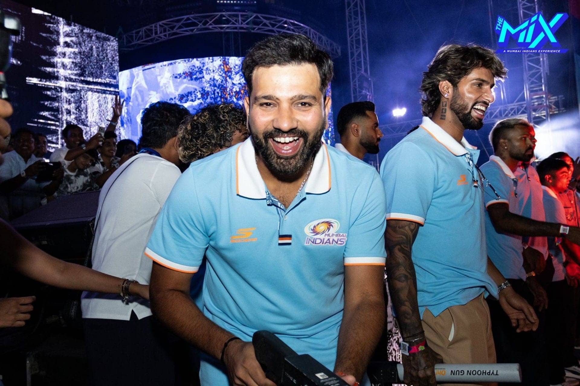 Rohit Sharma Dances Like a Superstar at MI Festival Ahead of IPL 2026