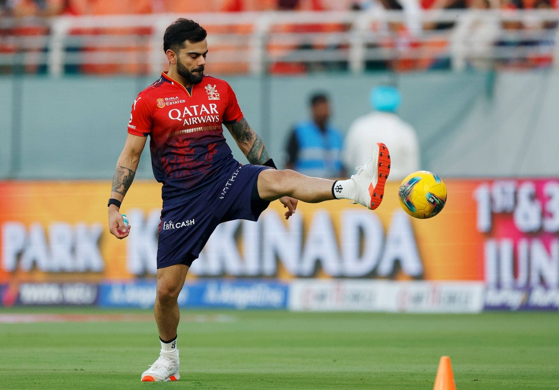 Virat Kohli laughs off London trip rumor like a true champ!