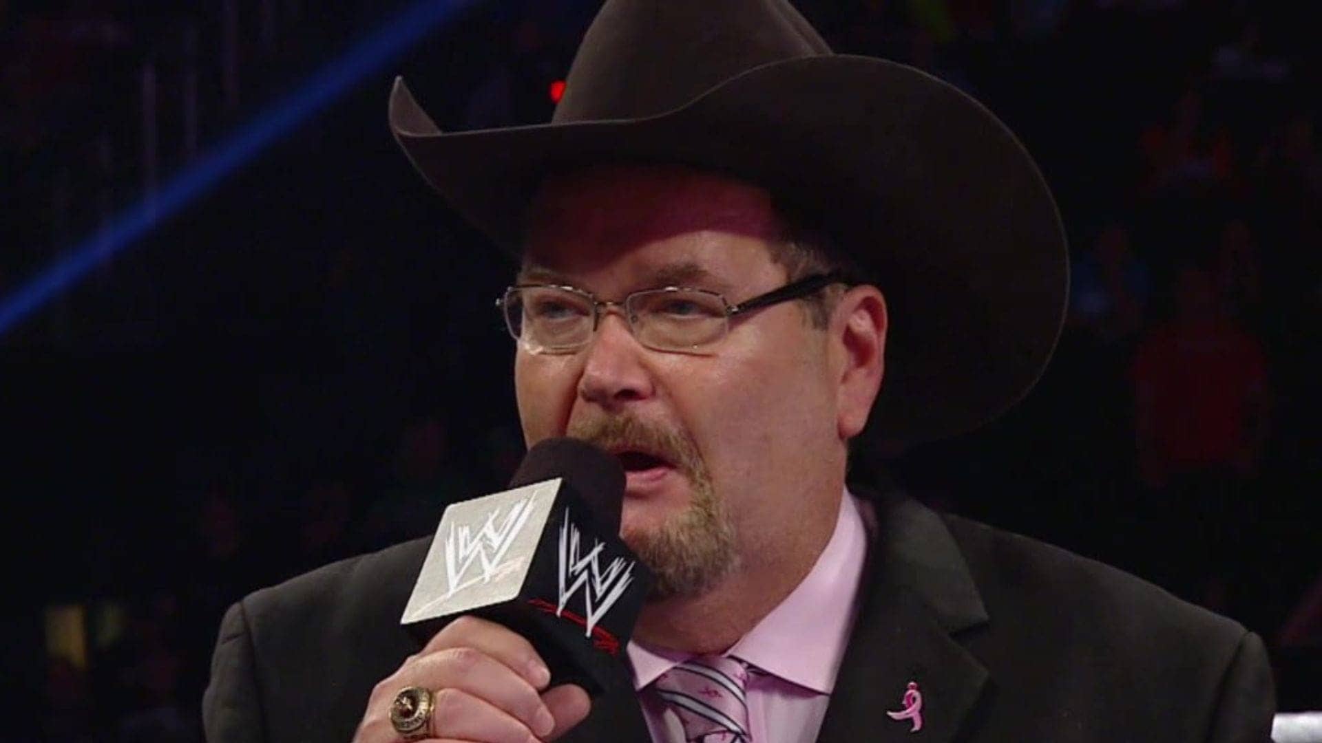 Jim Ross says WWE must honor Cyndi Lauper right now!
