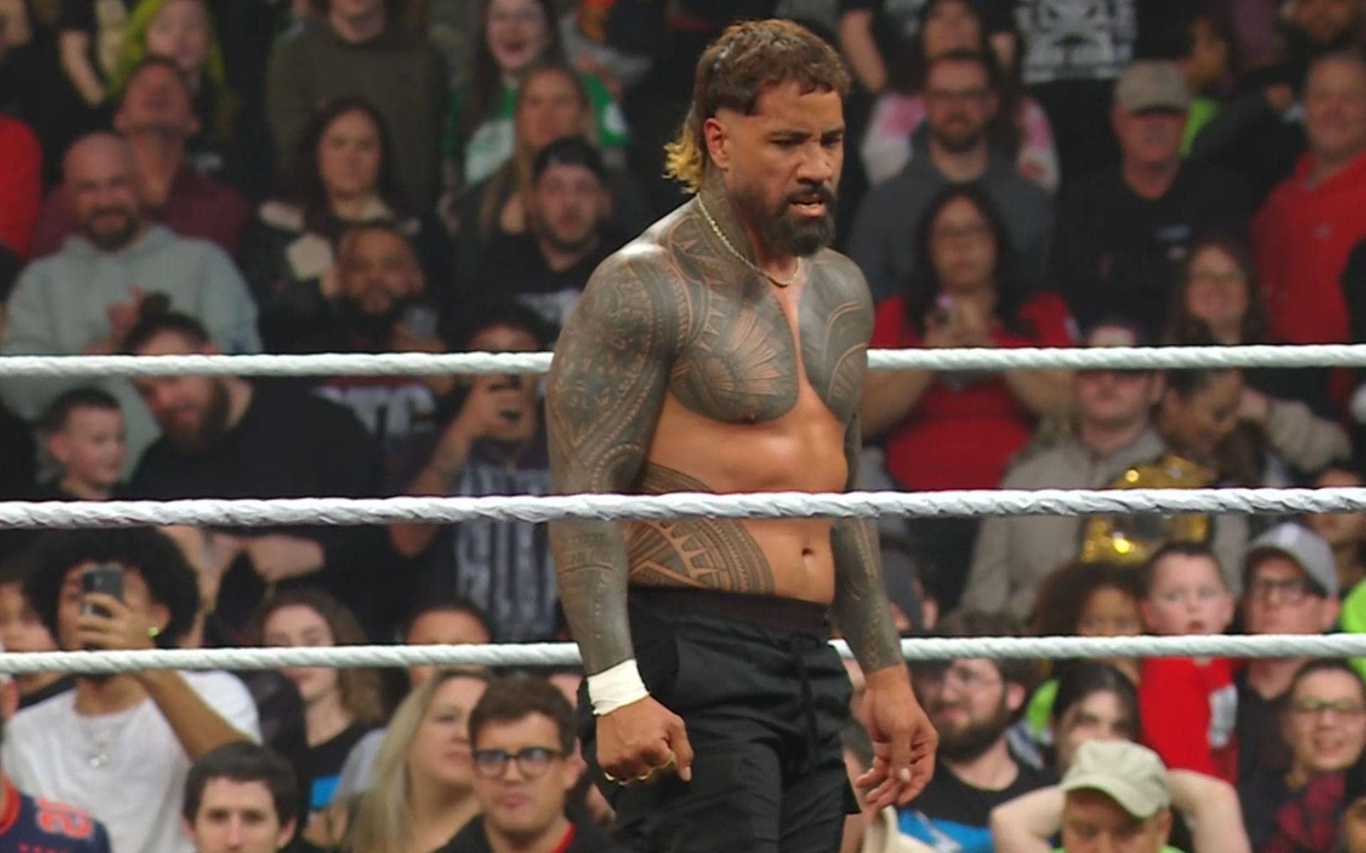 Jey Uso knocks 2 top stars out cold on WWE RAW; Accidentally crowns new #1 contenders for Tag Team Titles