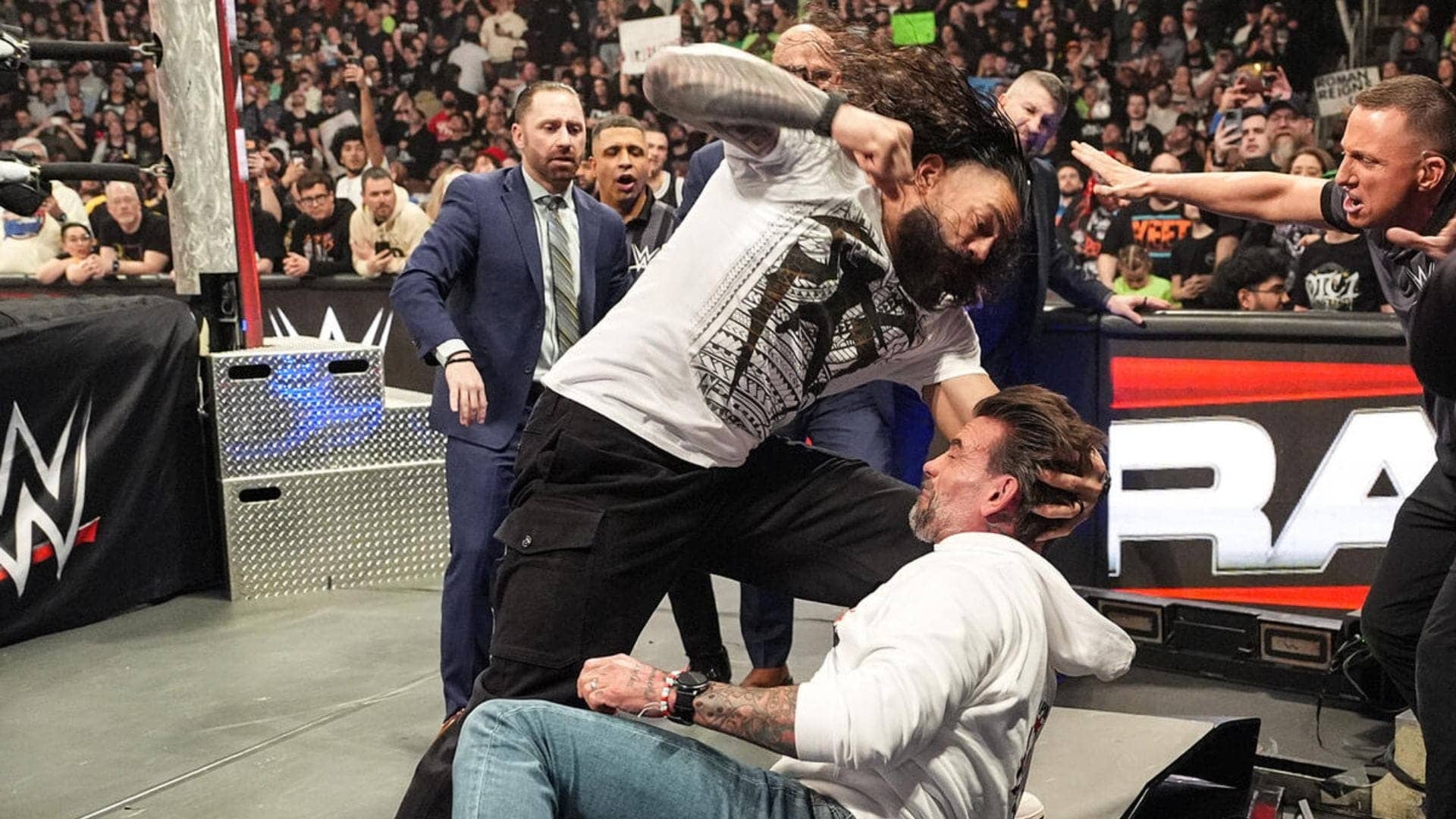 Roman Reigns Ain't No Heel, Just a Full-Time Dad, G