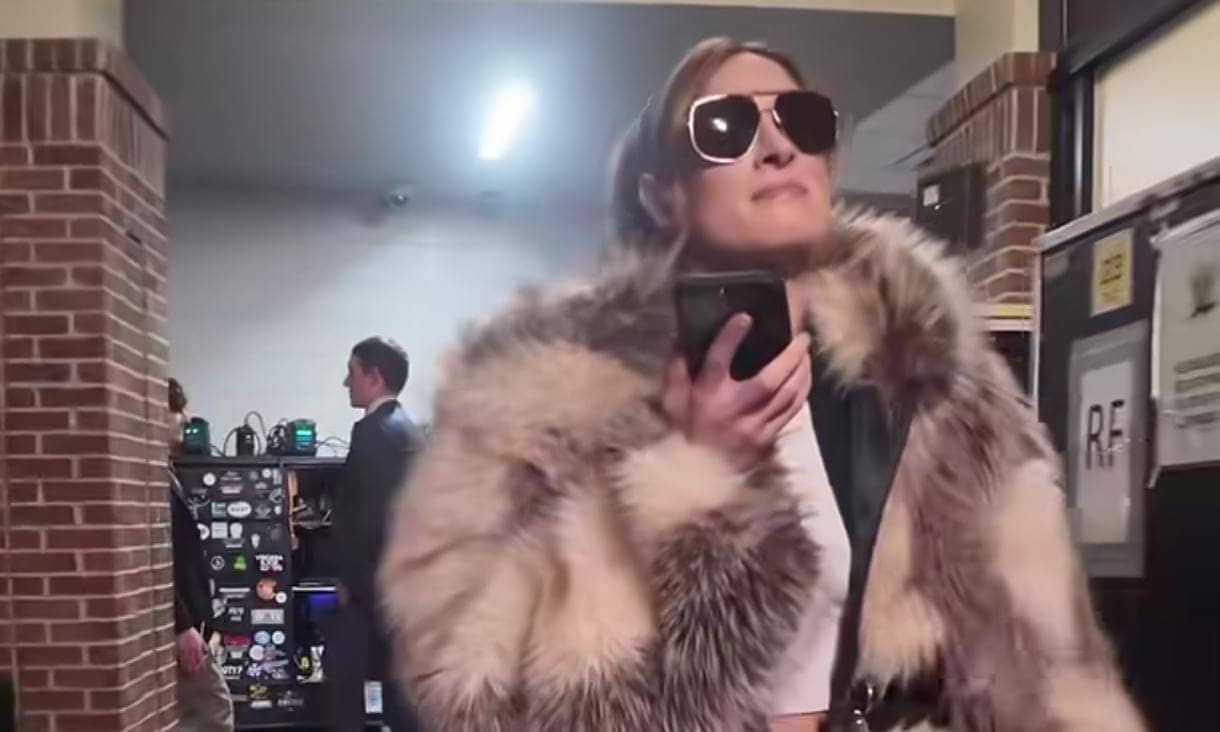 Becky Lynch ka chhalka shayari: Main toh rok rahi hoon talent ko!