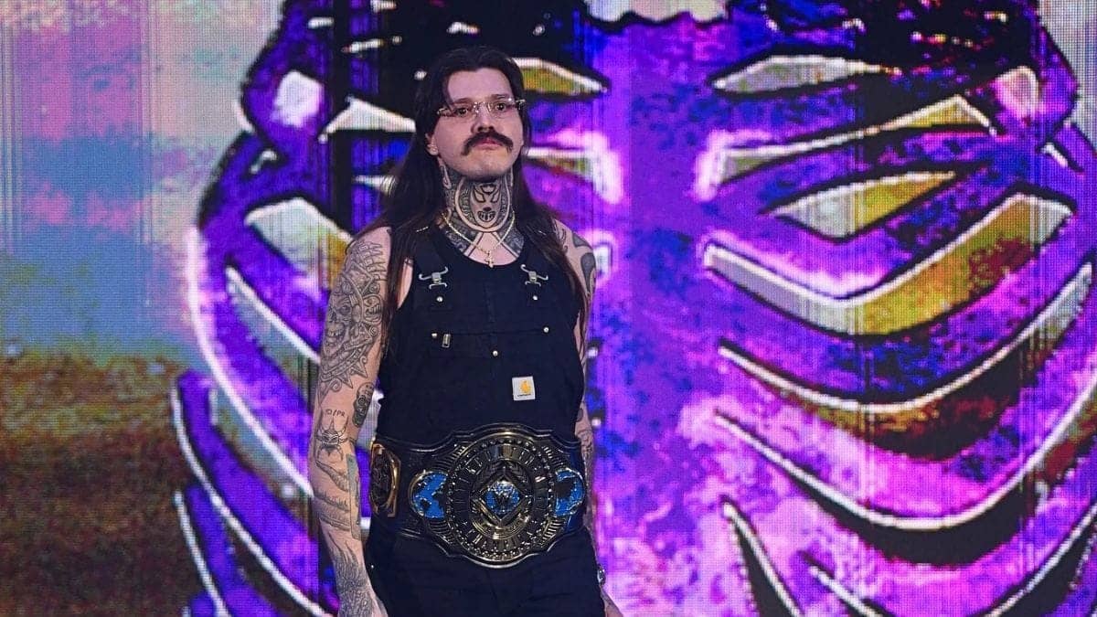 Dominik Mysterio's Date Night: WWE Drama at WrestleMania!