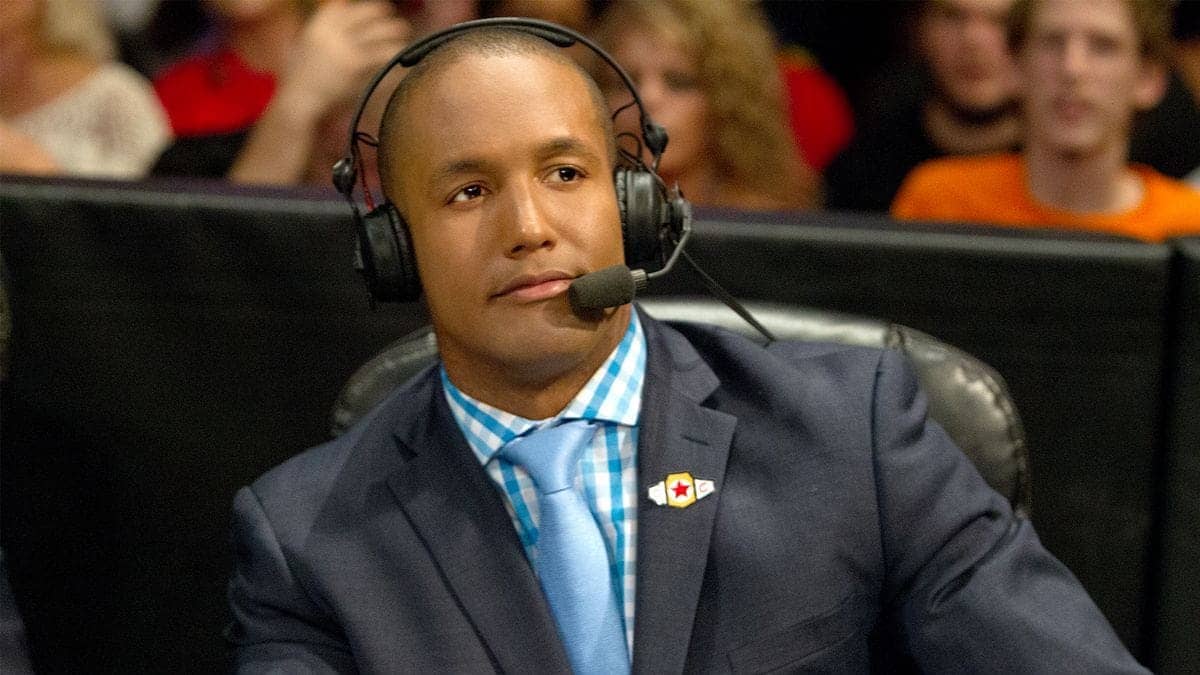 Byron Saxton Ki Maa Ke Gham Ne Dil Ko Chhoo Liya