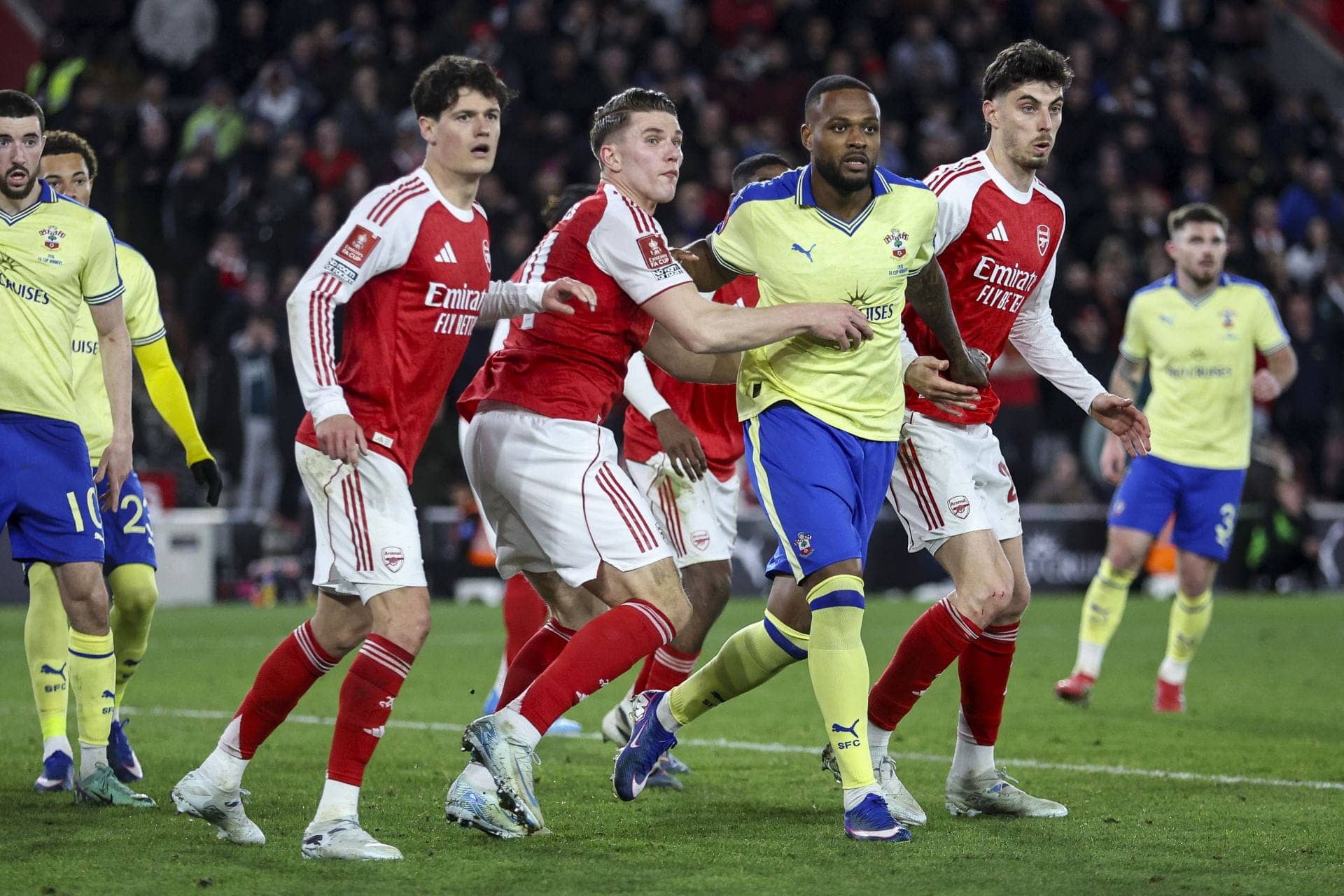 Arsenal's FA Cup Loss: A Total Disgrace, Folks!