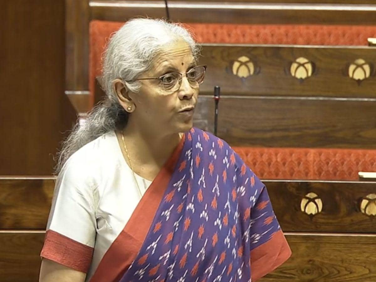 Nirmala ji ka shayari: West Asia ka haal hai chakkar wala!