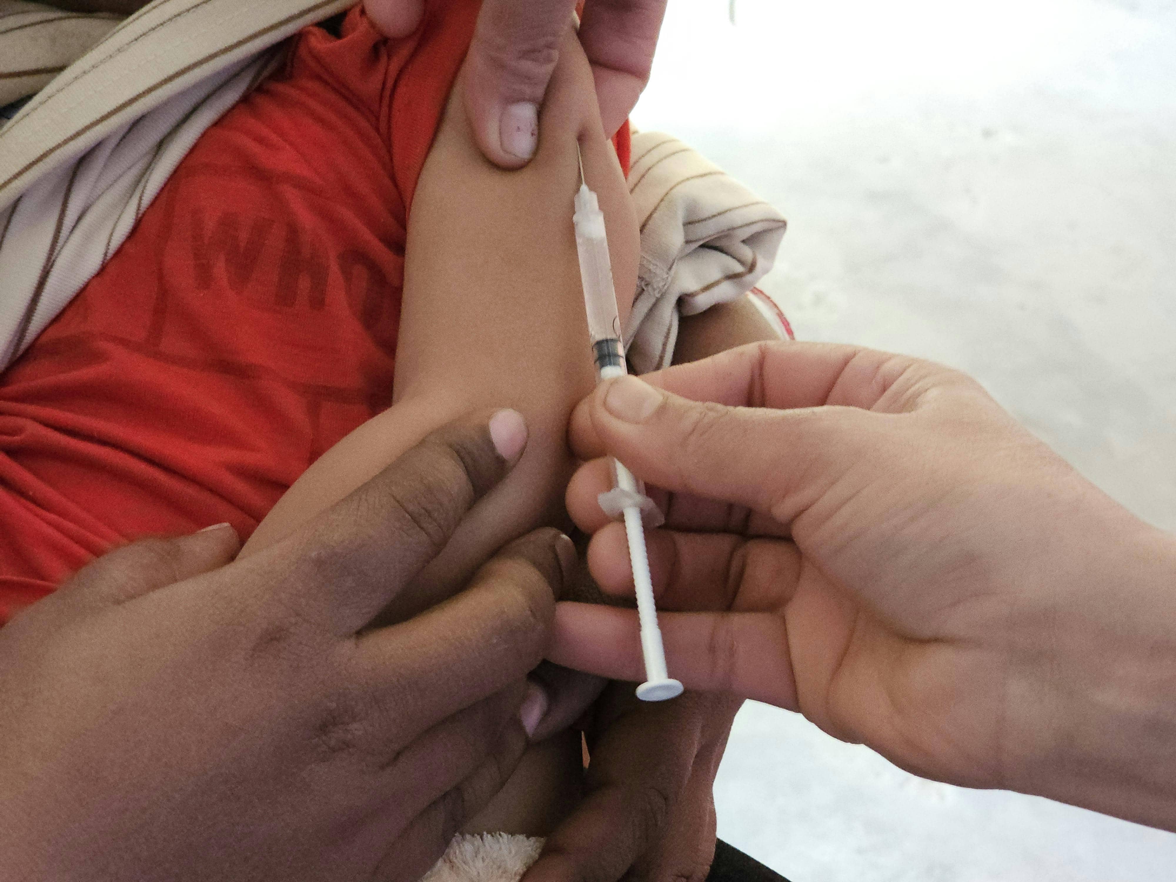 Bangladesh mein Measles ka Chakkar: Bachchon ki Badi Pareshani!