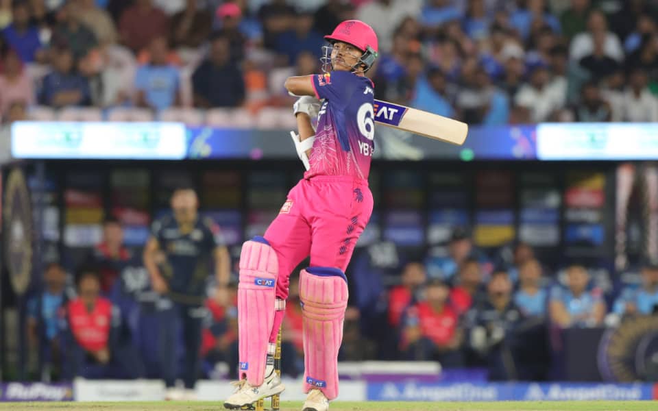Royals Dominate: Hilarious Highlights from IPL 2026 Clash