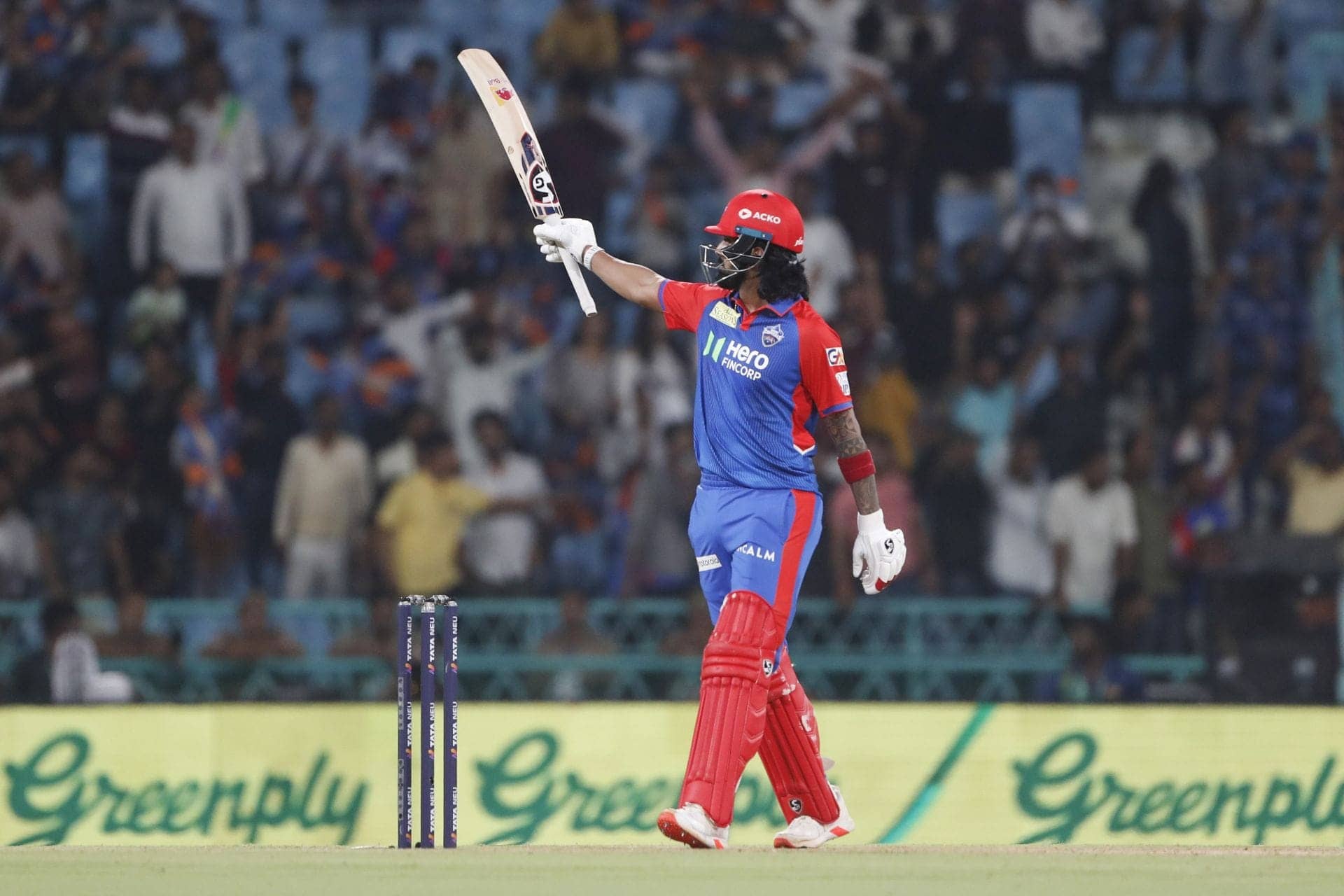 KL Rahul vs Rashid Khan - A Showdown of Epic Proportions!