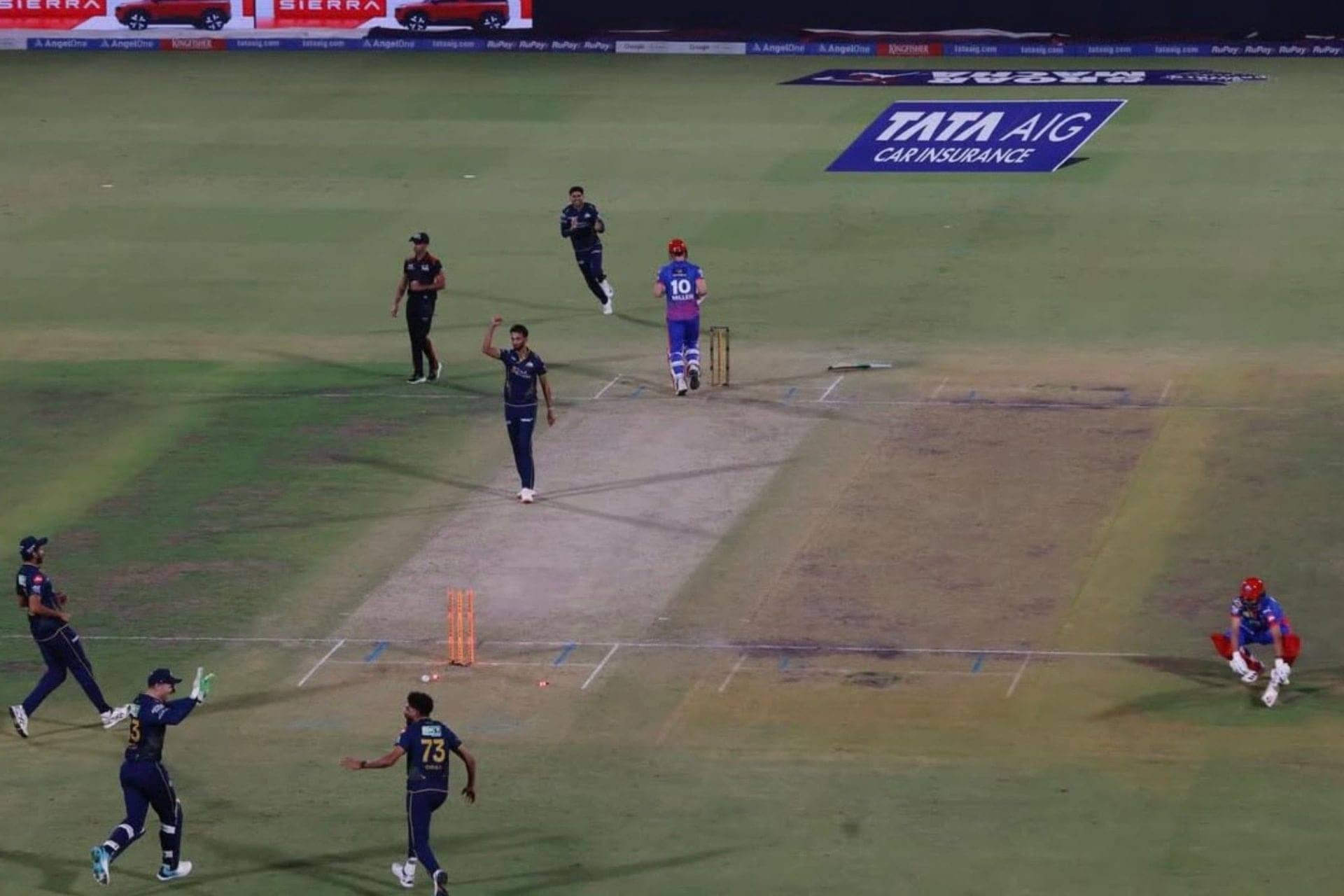 Epic IPL Clash: DC vs GT Ends with One-Run Thriller!