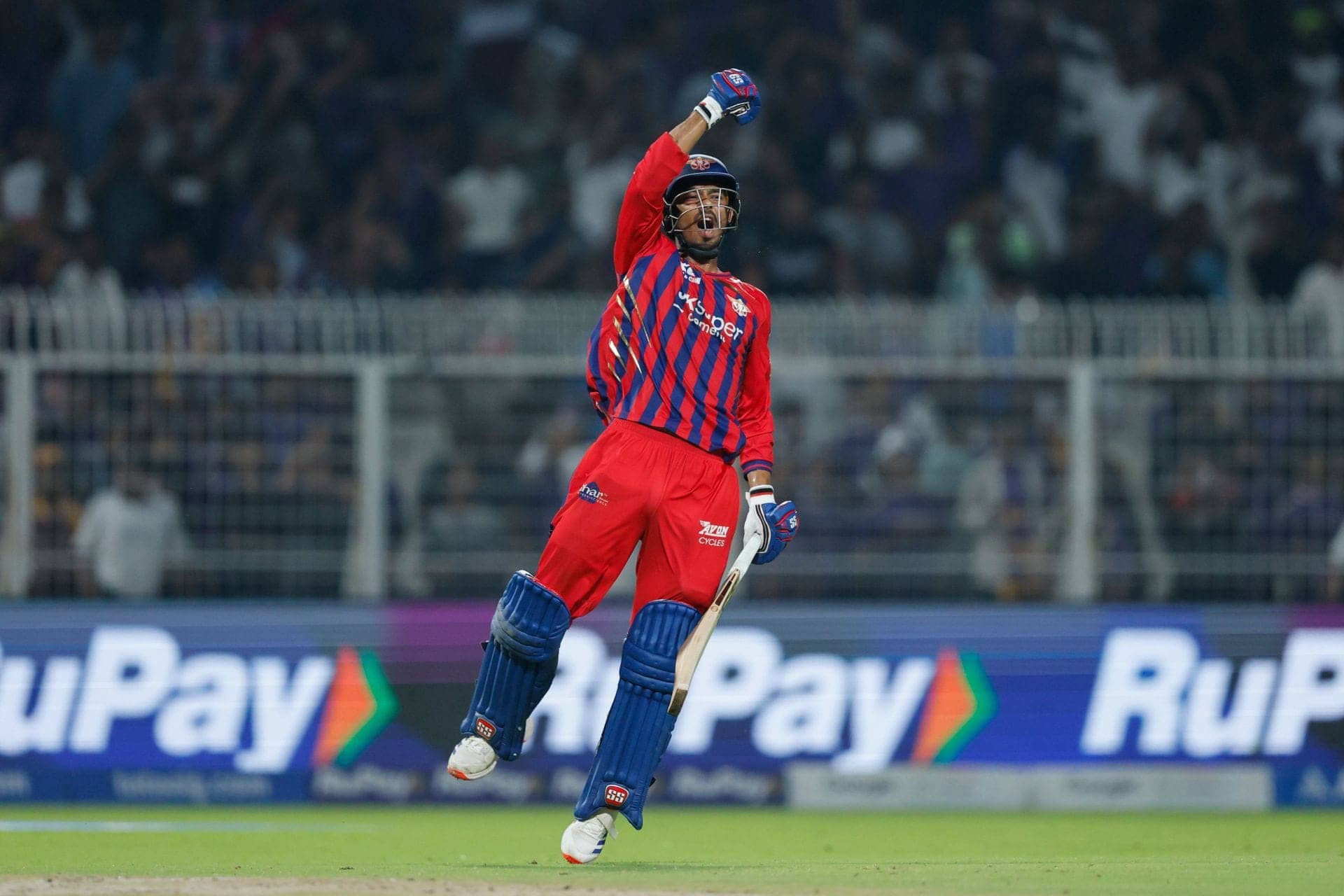 Mukul Choudhary ka last-ball dhamaka, LSG jeeta KKR se!