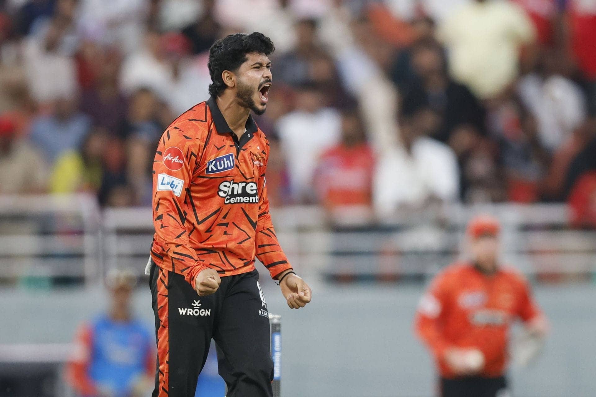 Shubman Gill's captaincy mystery sparks memes after PBKS win!