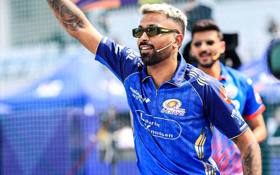 Hardik Pandya's Incredible Pep Talk After RCB Loss