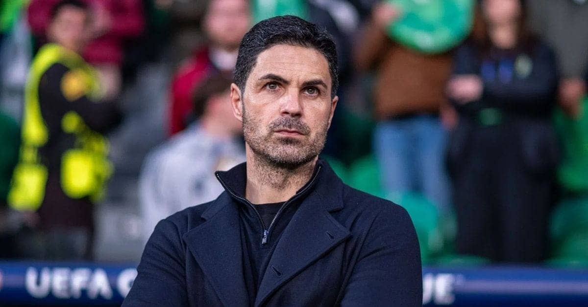 Arsenal Aims for Striker Alvarez, Leaving Barcelona Behind