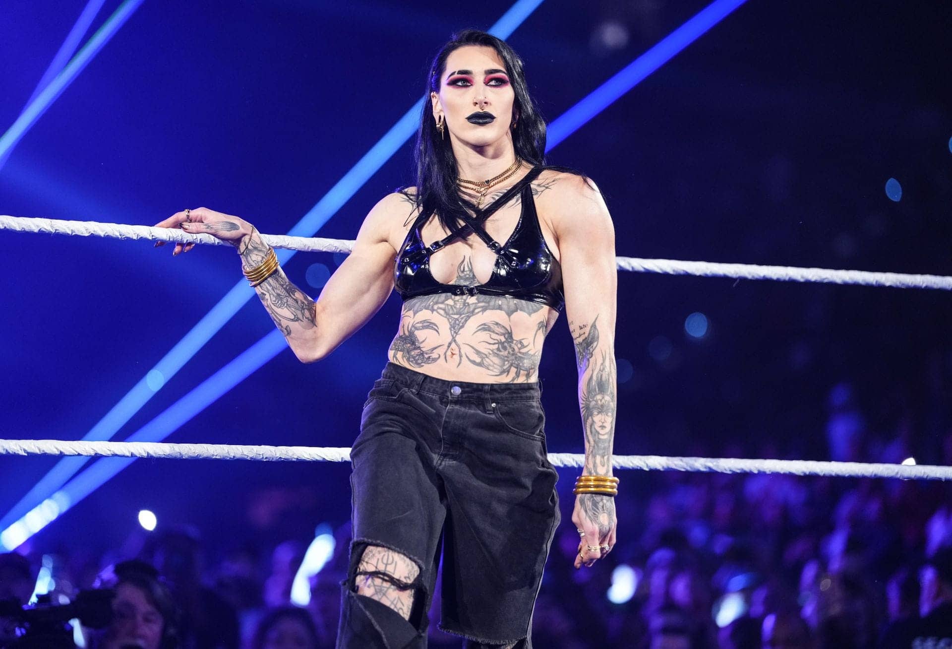 Rhea Ripley Gets Starstruck Meeting Drake Before WrestleMania