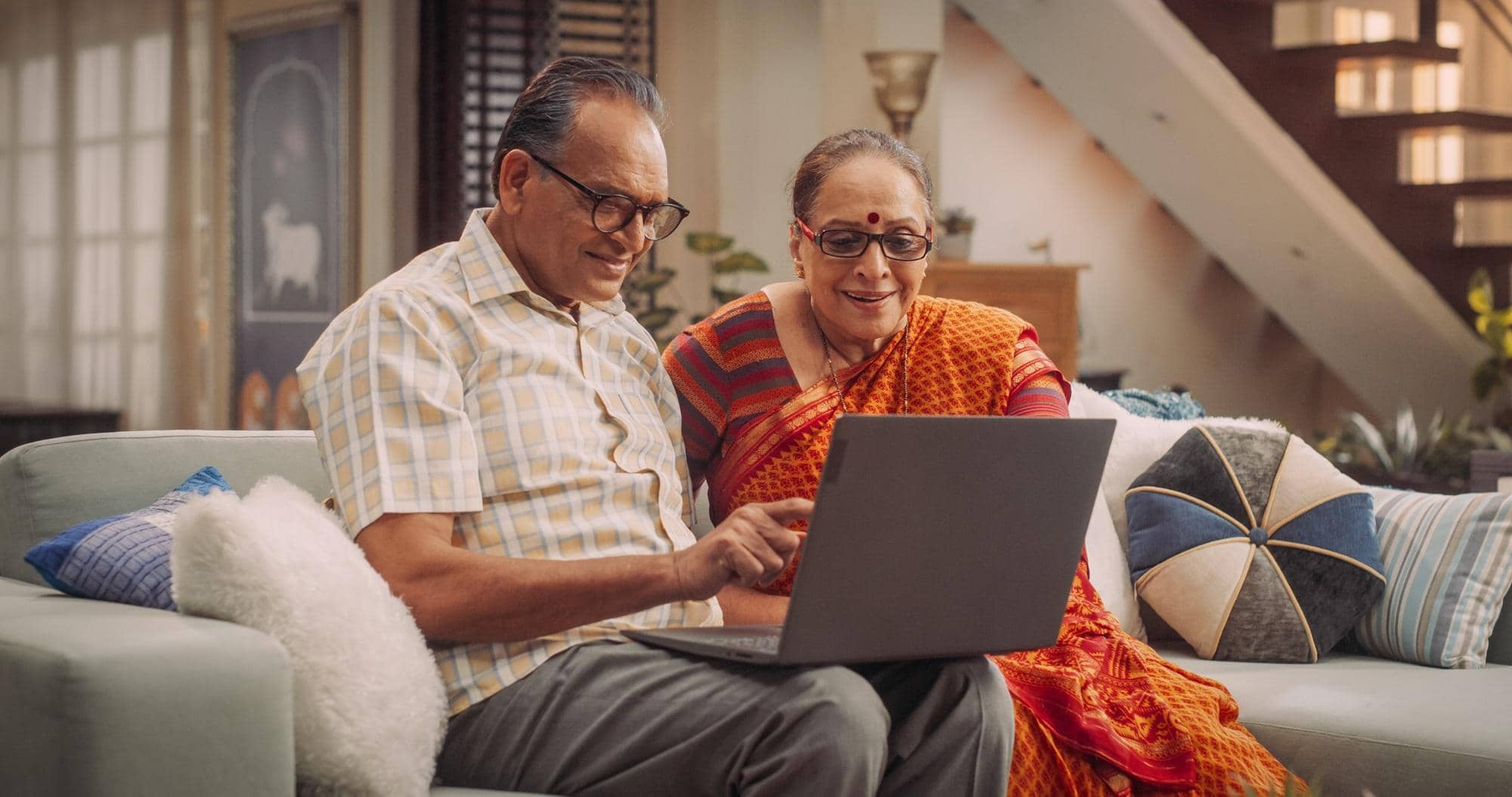 Senior Citizens Ke Liye FD Rates: 6.8-8.25% Ka Dhamaka!