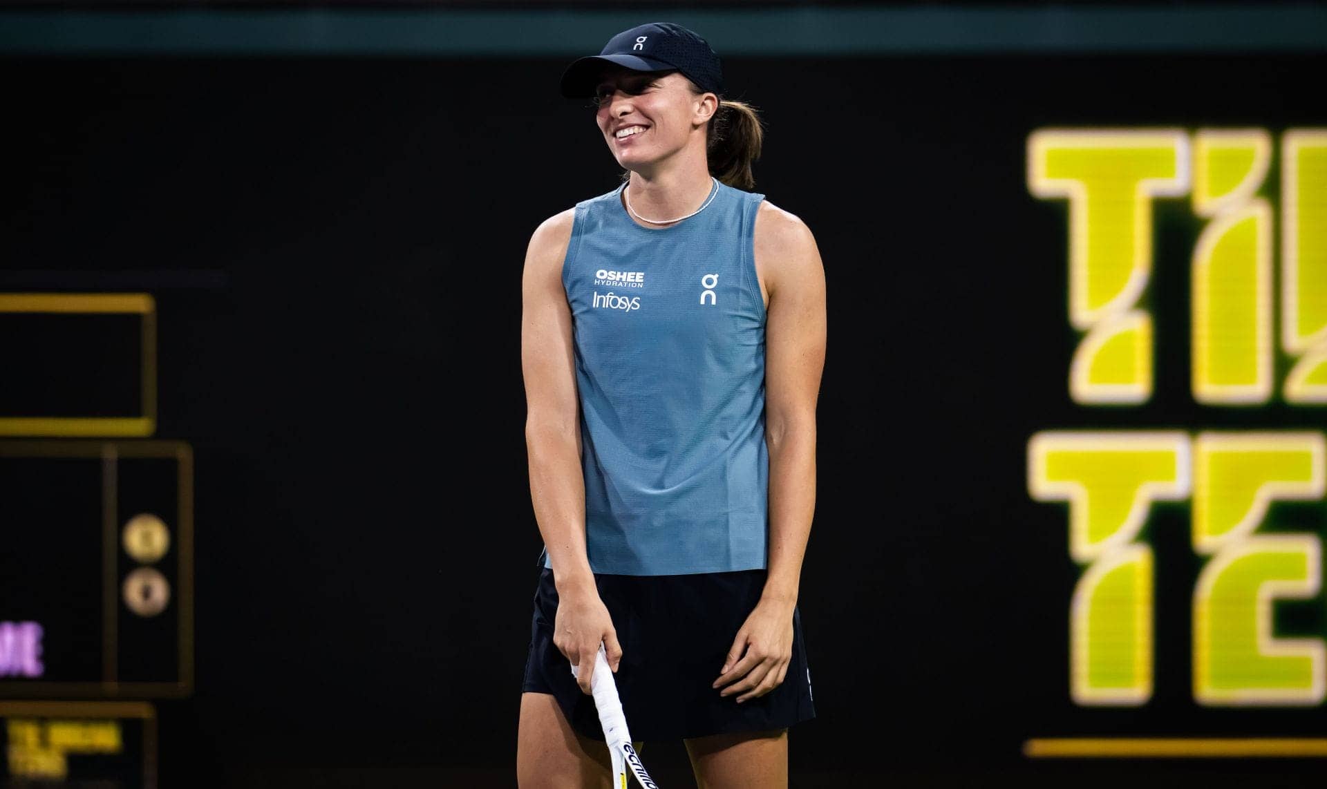 WTA's Iga Swiatek Promo Becomes Hilarious Line Art Blunder