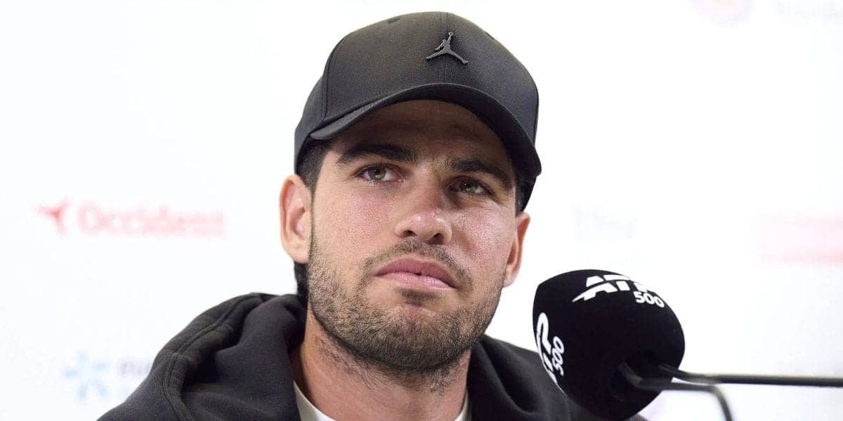 Carlos Alcaraz Dives into Barcelona Open Like a True Champ