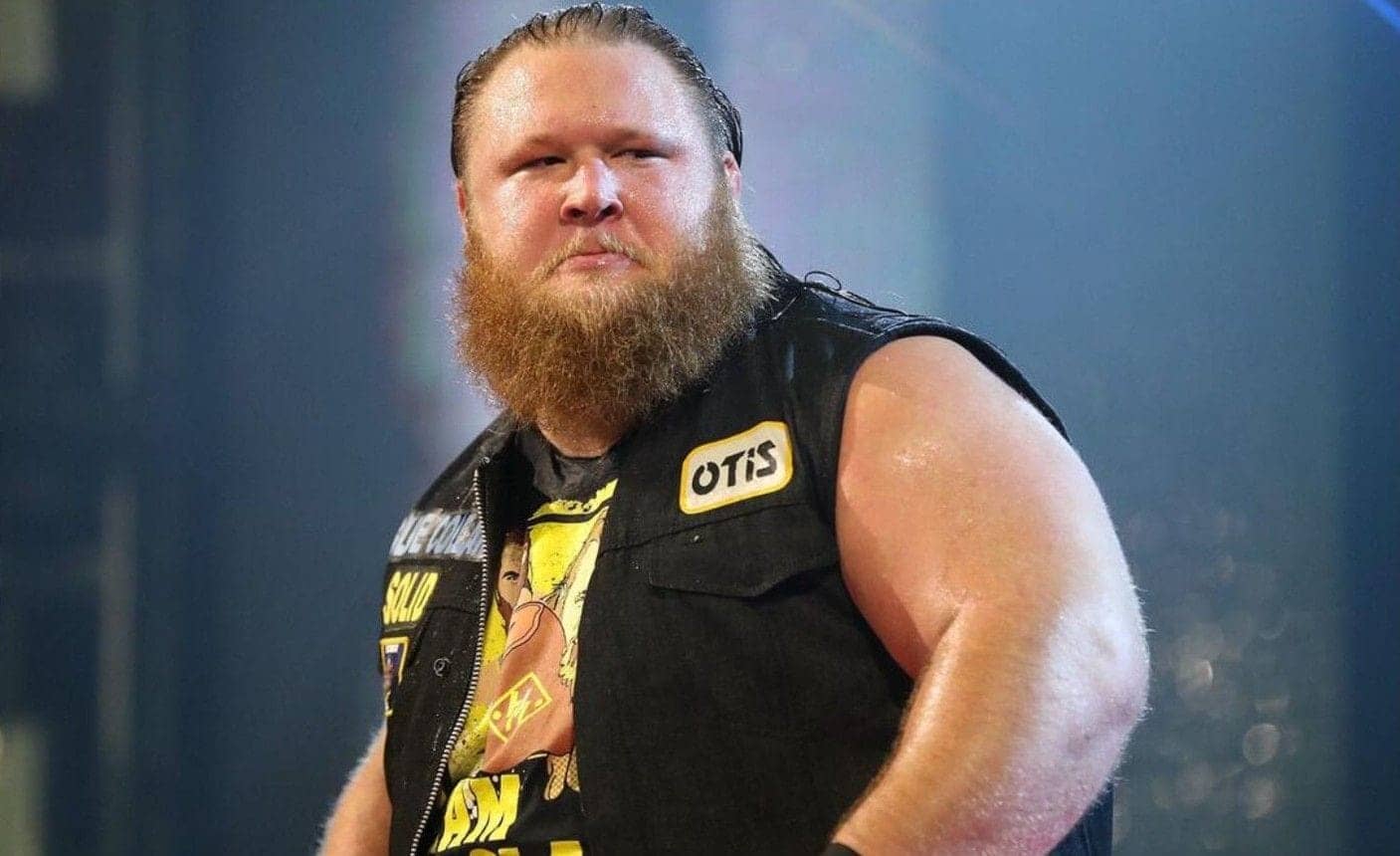 WWE Superstar Otis ka dil hai udaas, pyaare dog ka gham
